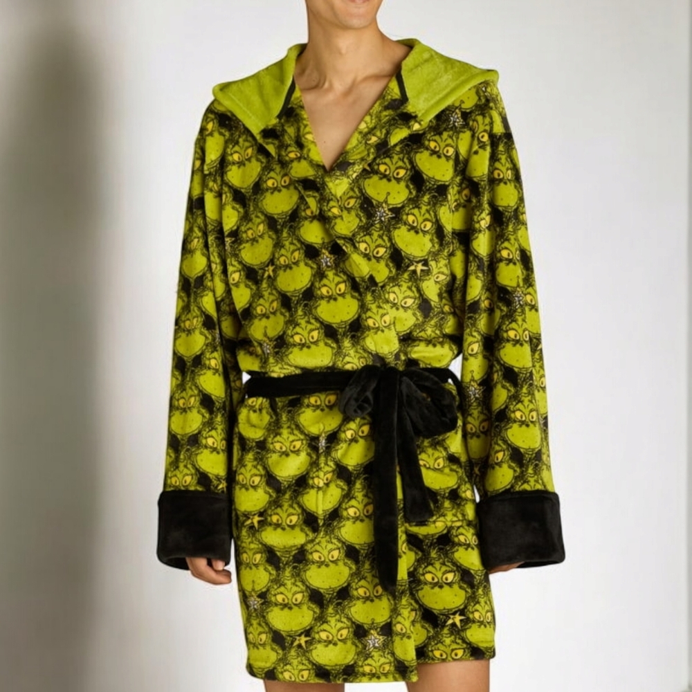 Dr. Seuss The Grinch Men's Superminky Robe Bathrobe , Medium
